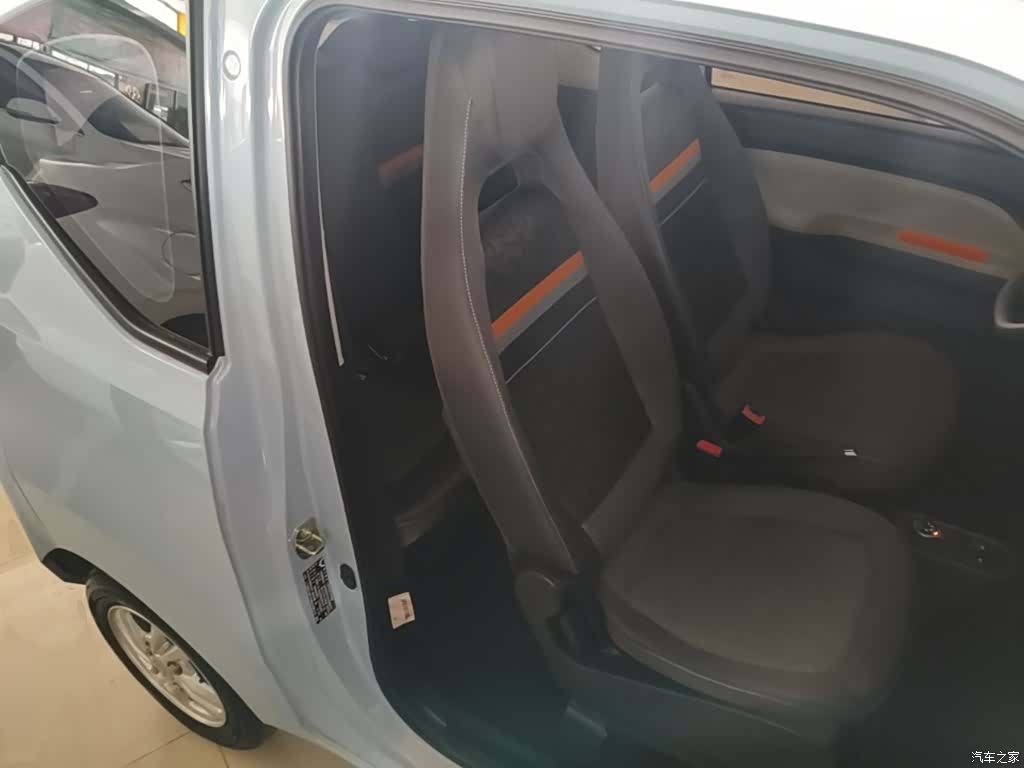 Wuling MINIEV, 2020 25