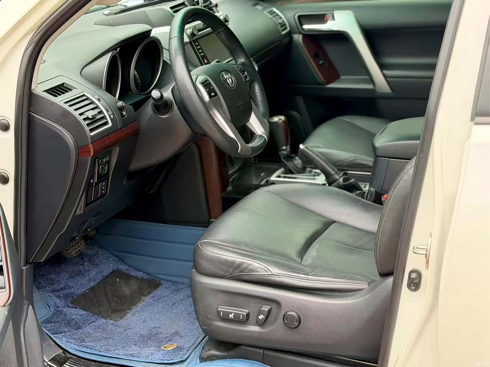 Toyota Prado, 2017 все фото