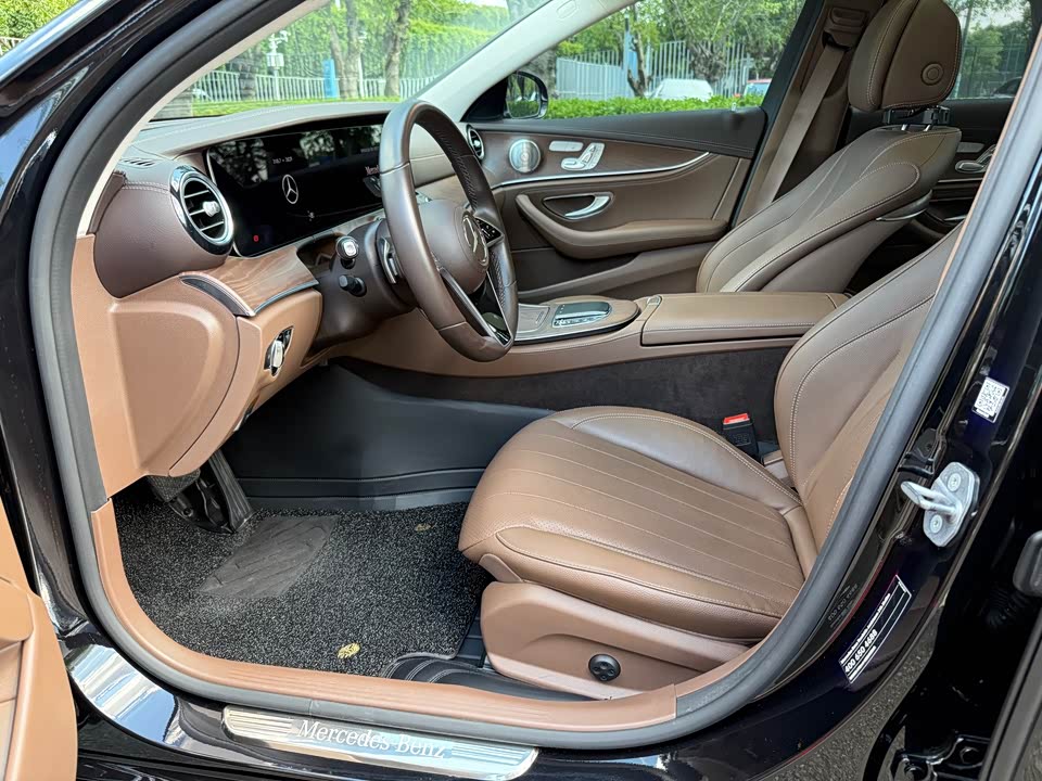 Mercedes-Benz E-class Mercedes-Benz E-class