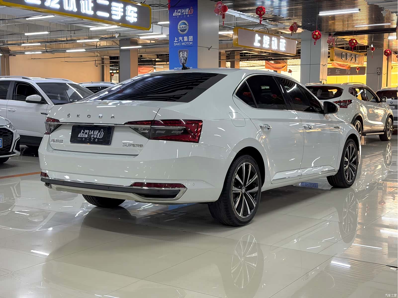 Skoda Superb, 2022 все фото