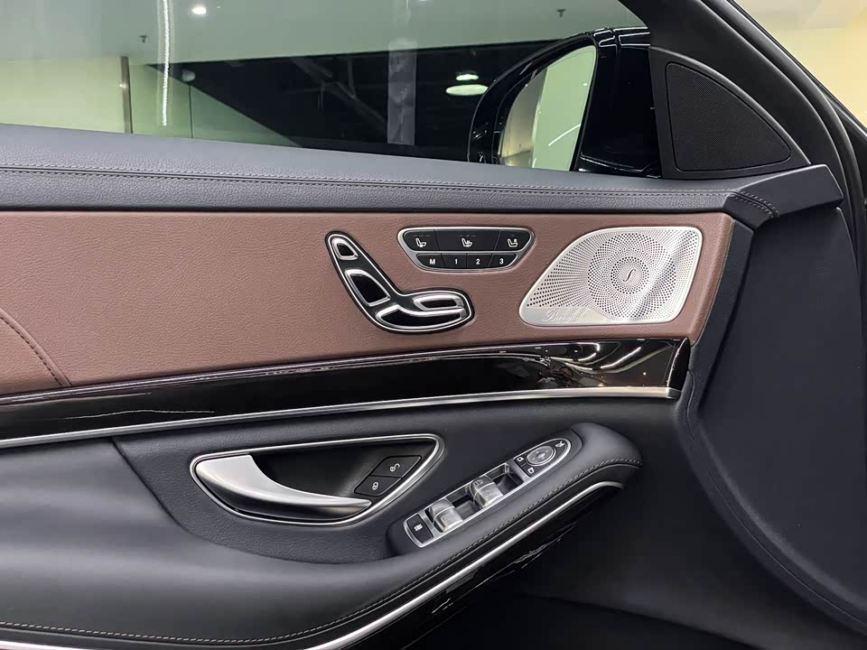 Mercedes-Benz Maybach S-class