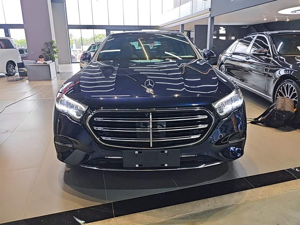 Mercedes-Benz E-class Mercedes-Benz E-class