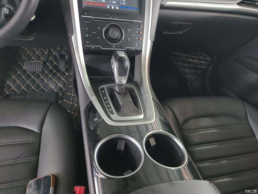 Ford Mondeo, 2015 14