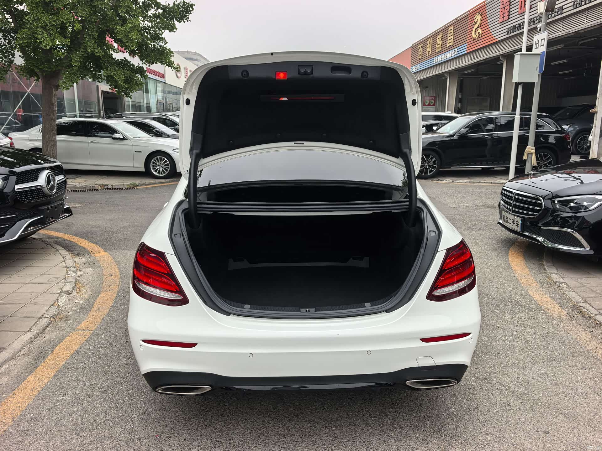 Mercedes-Benz E-Class, 2017 14