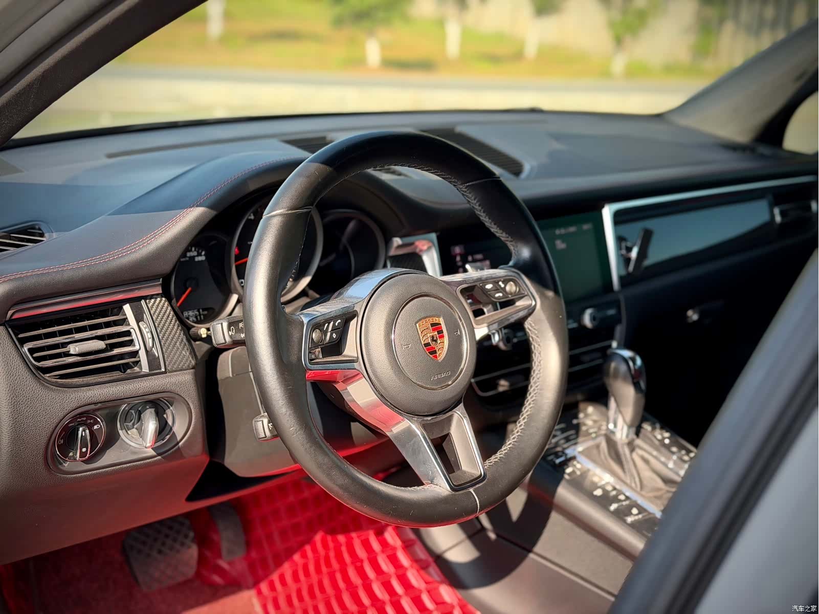 Porsche Macan, 2019 13