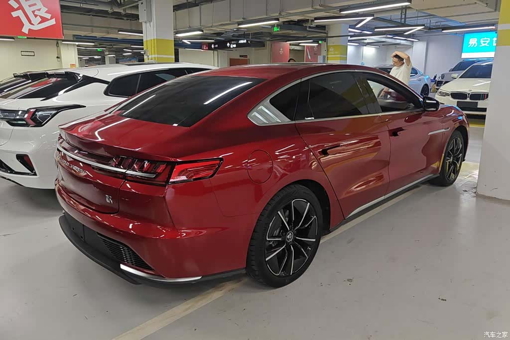 BYD Han, 2022 3
