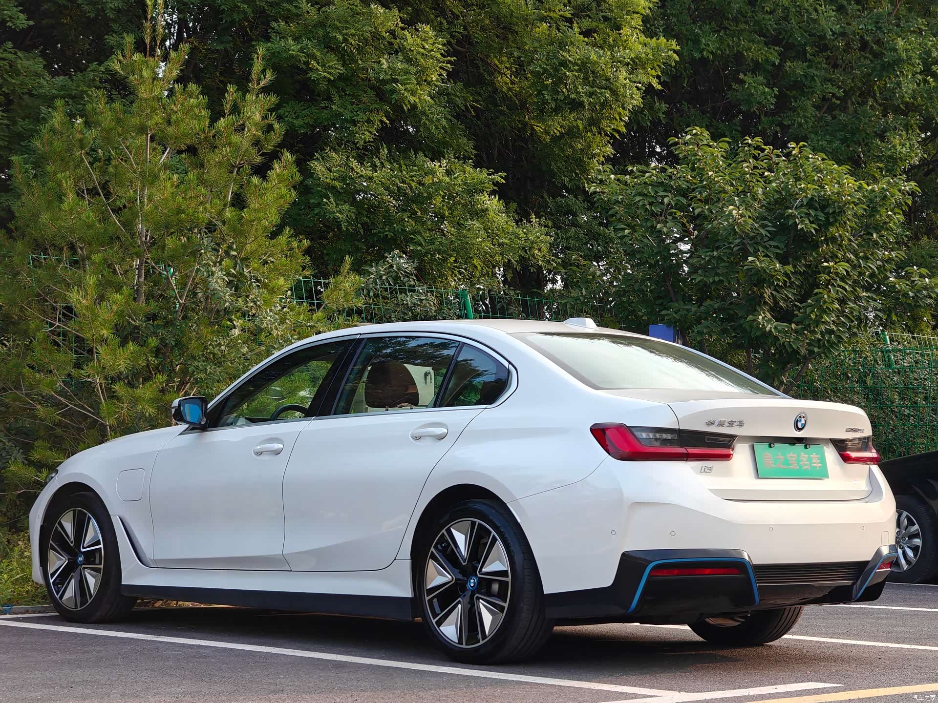 BMW i3, 2023 9