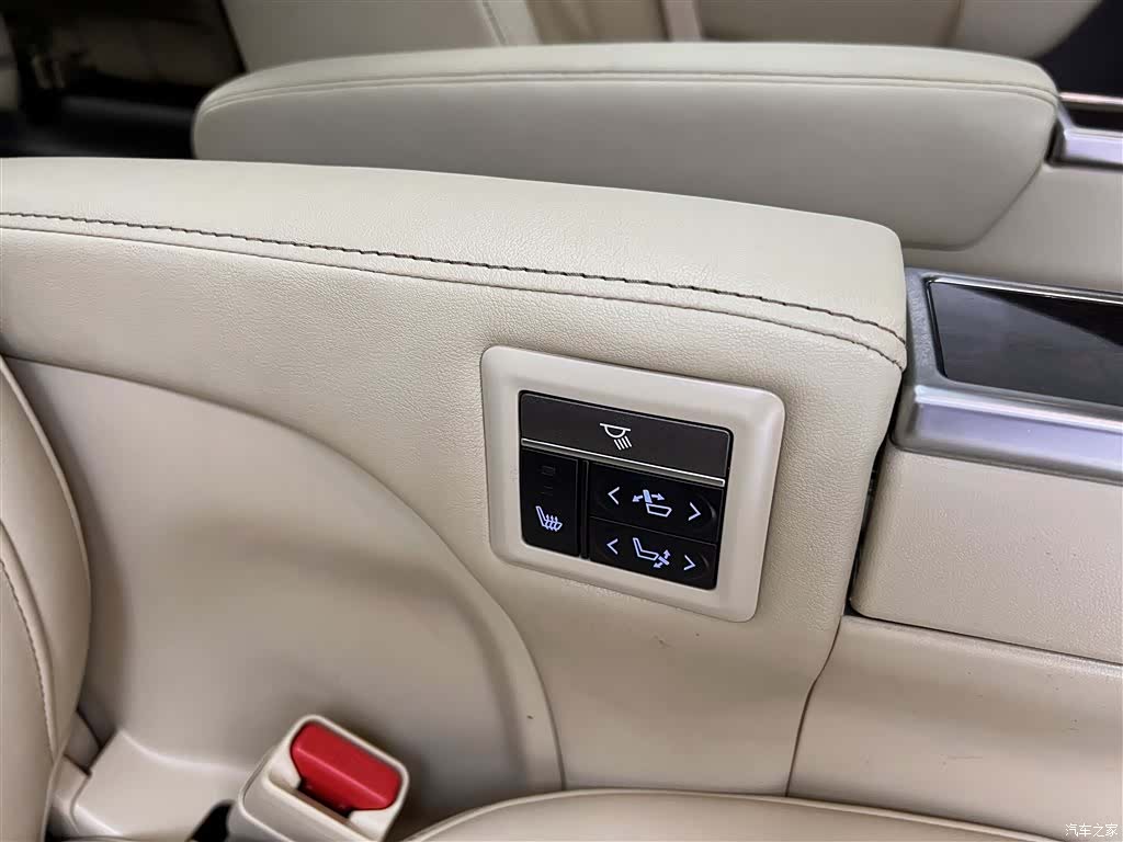 Toyota Alphard, 2020 24