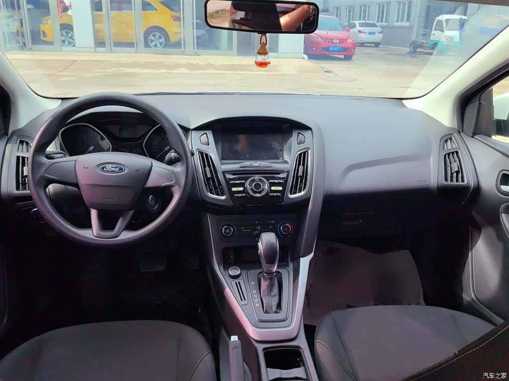 Ford Focus, 2017 13