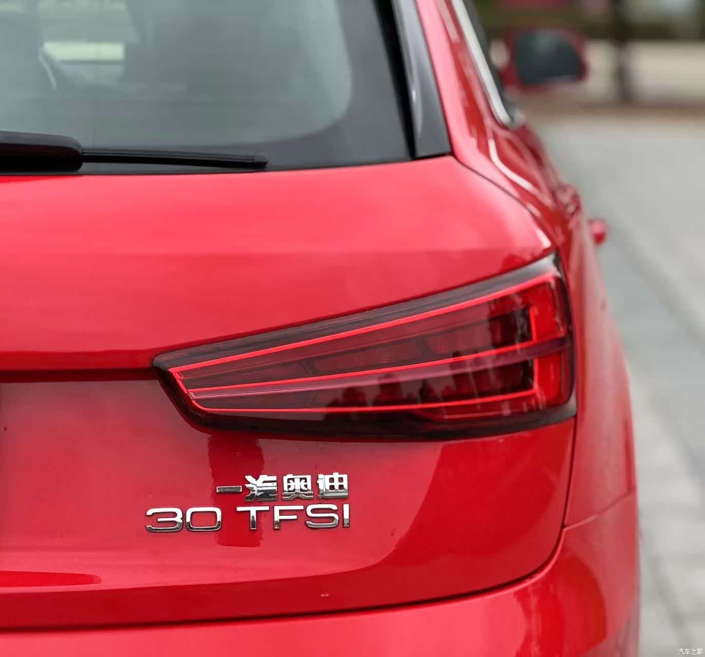 Audi Q3, 2016 13
