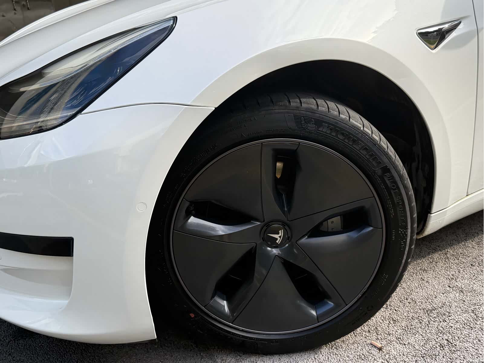 Tesla Model 3, 2020 12