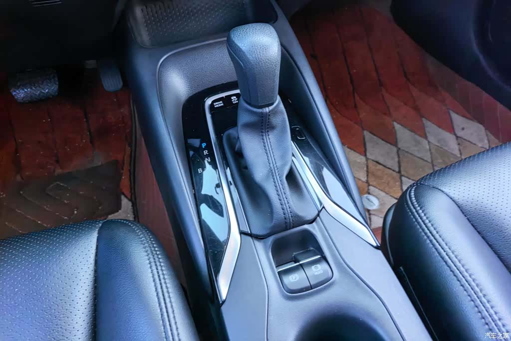 Toyota Corolla, 2024 16