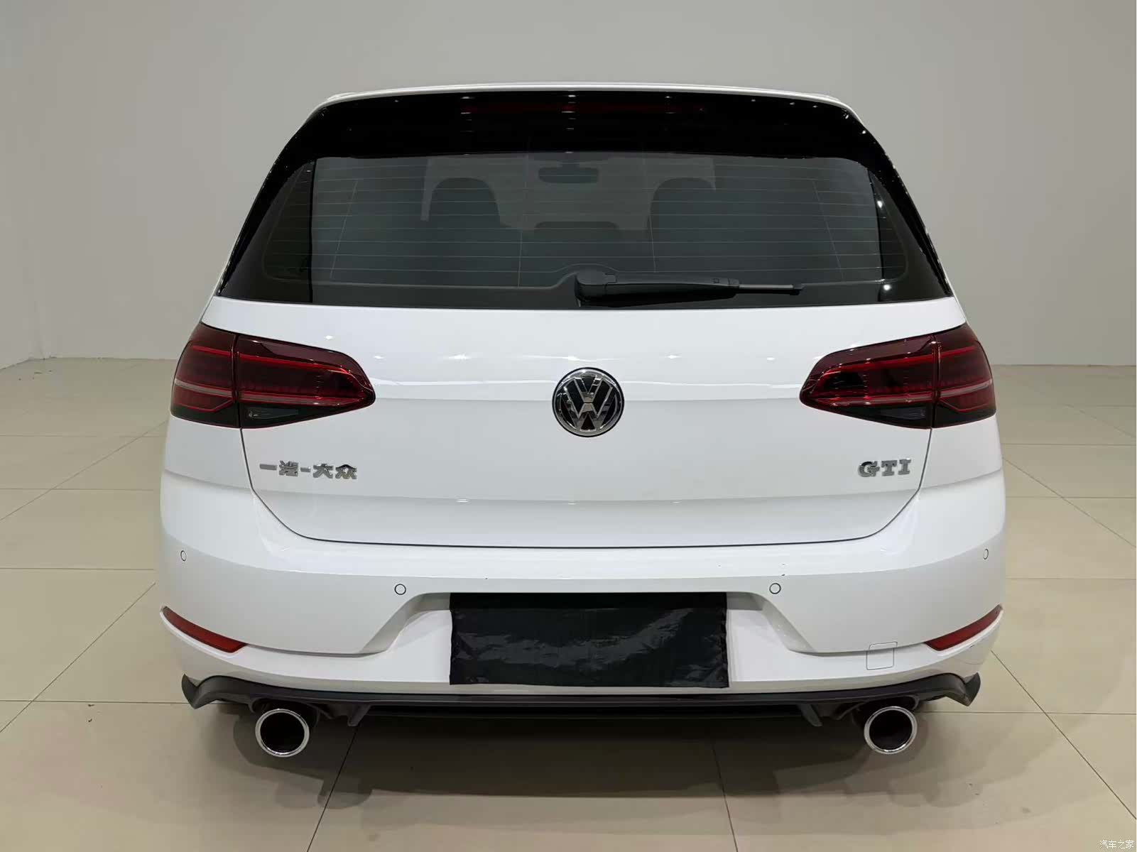 Volkswagen Golf, 2018 все фото