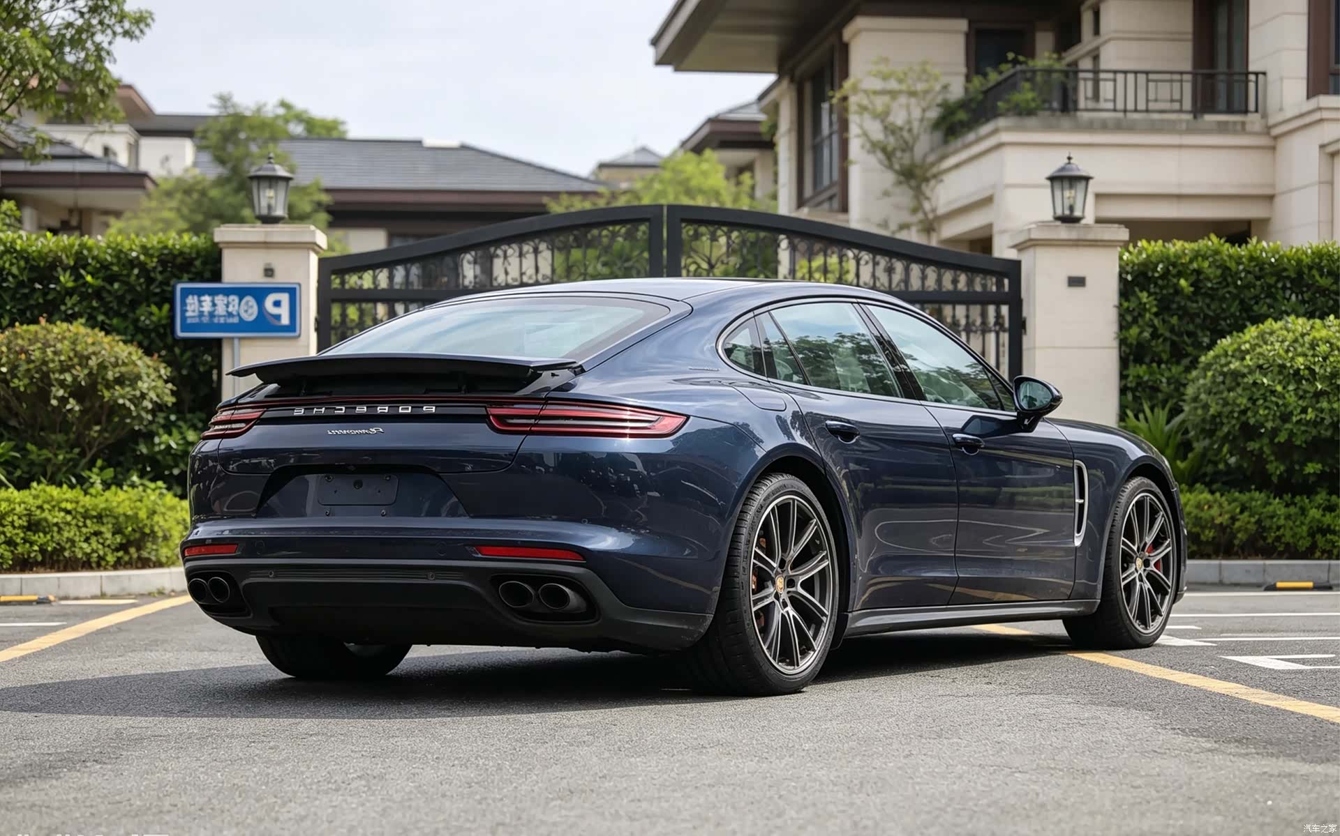 Porsche Panamera, 2019 7