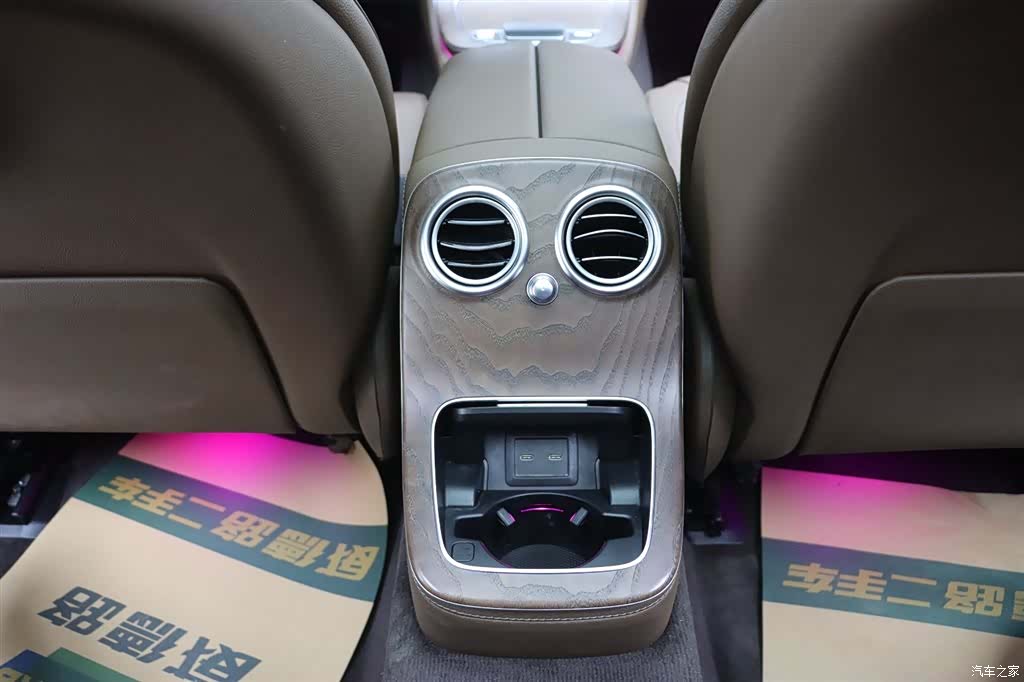Mercedes-Benz E-Class, 2021 21