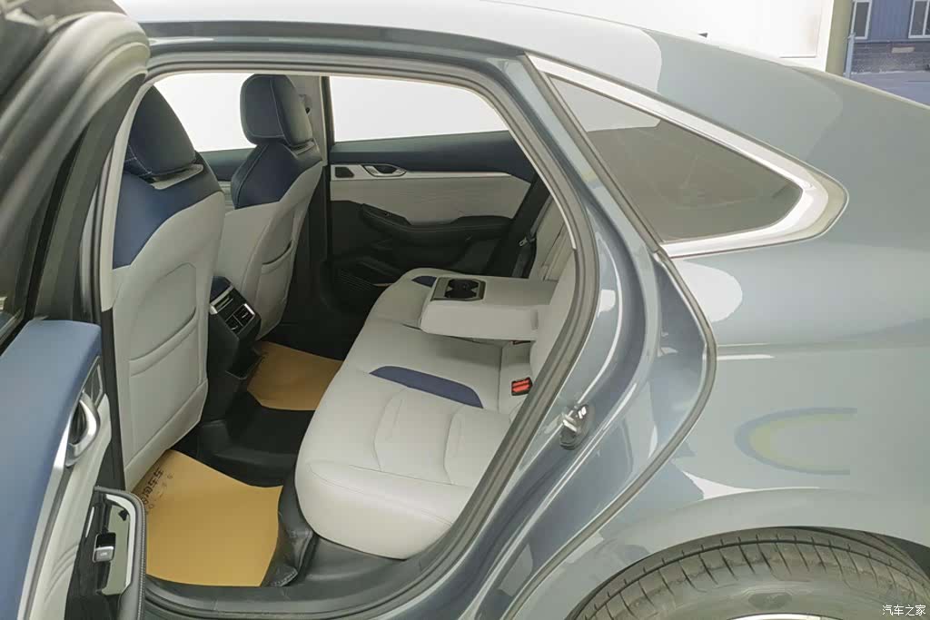 Geely Preface, 2024 11