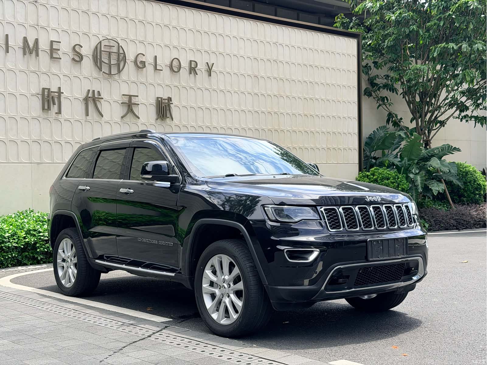 Jeep Grand Cherokee, 2018 2