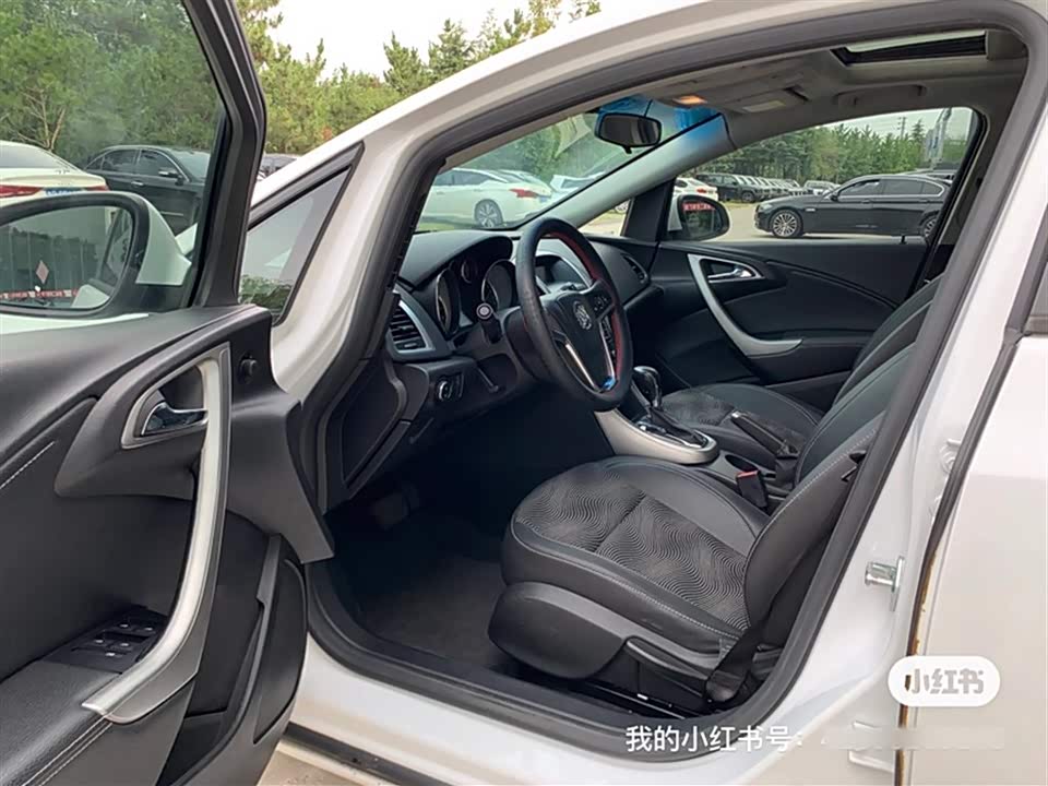 Buick Yinglang