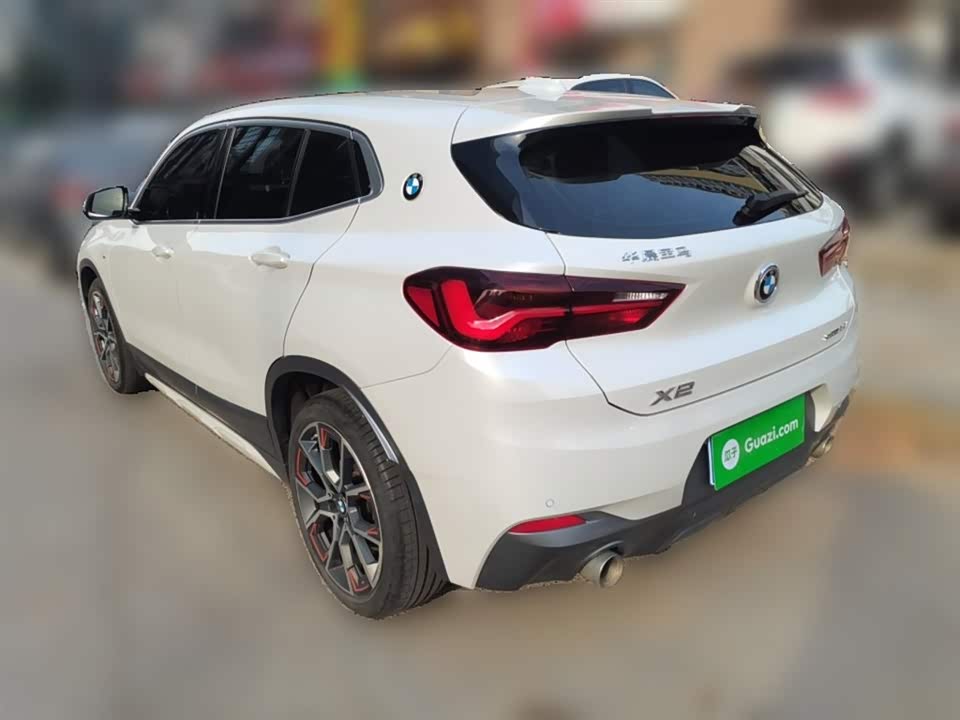 BMW X2