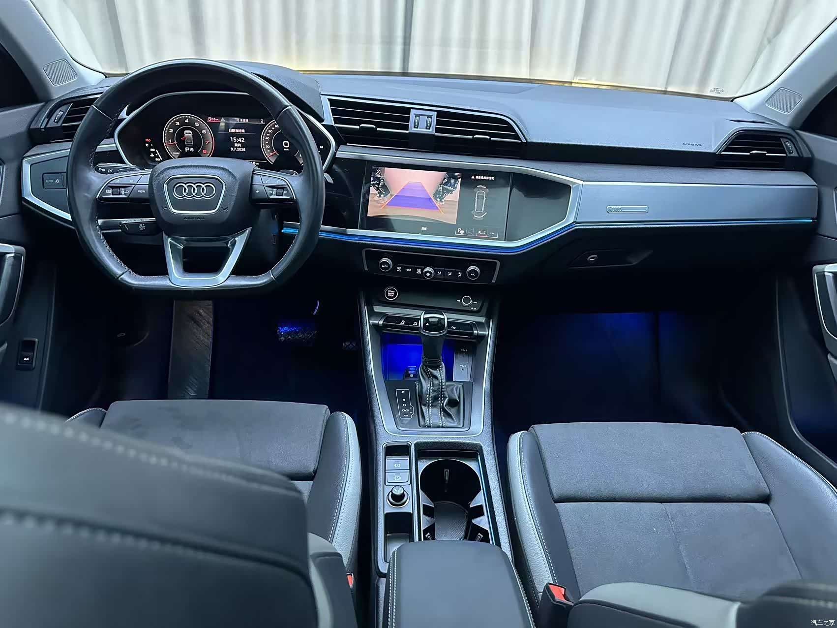 Audi Q3, 2023 12