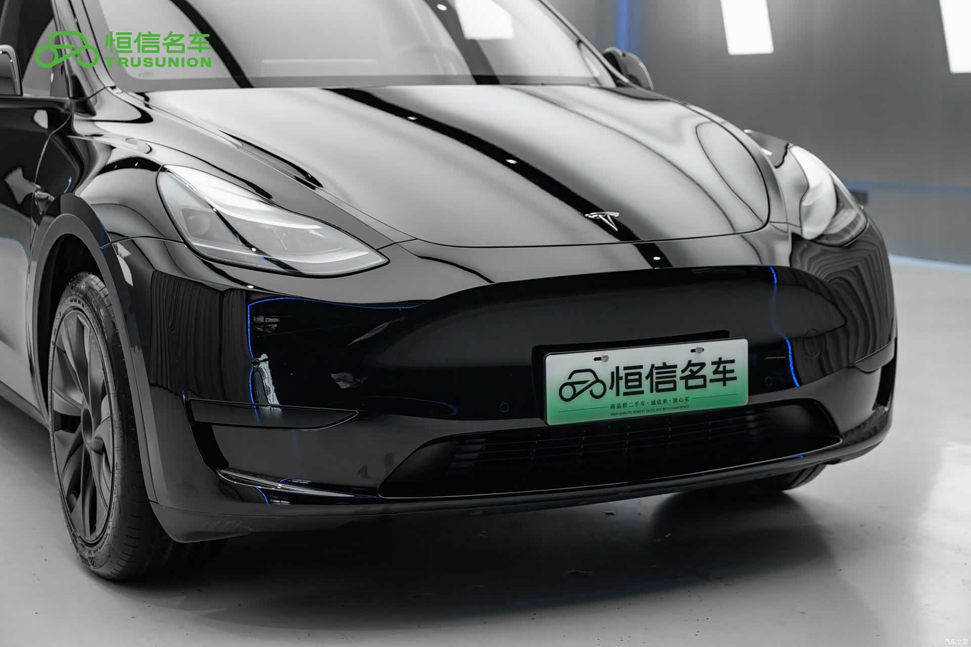 Tesla Model Y, 2024 8