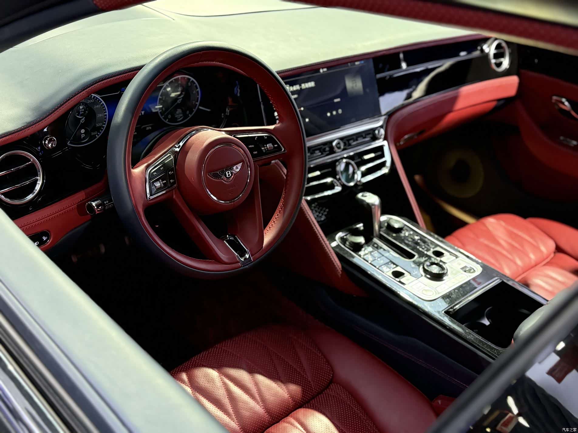 Bentley Flying Spur, 2012 7