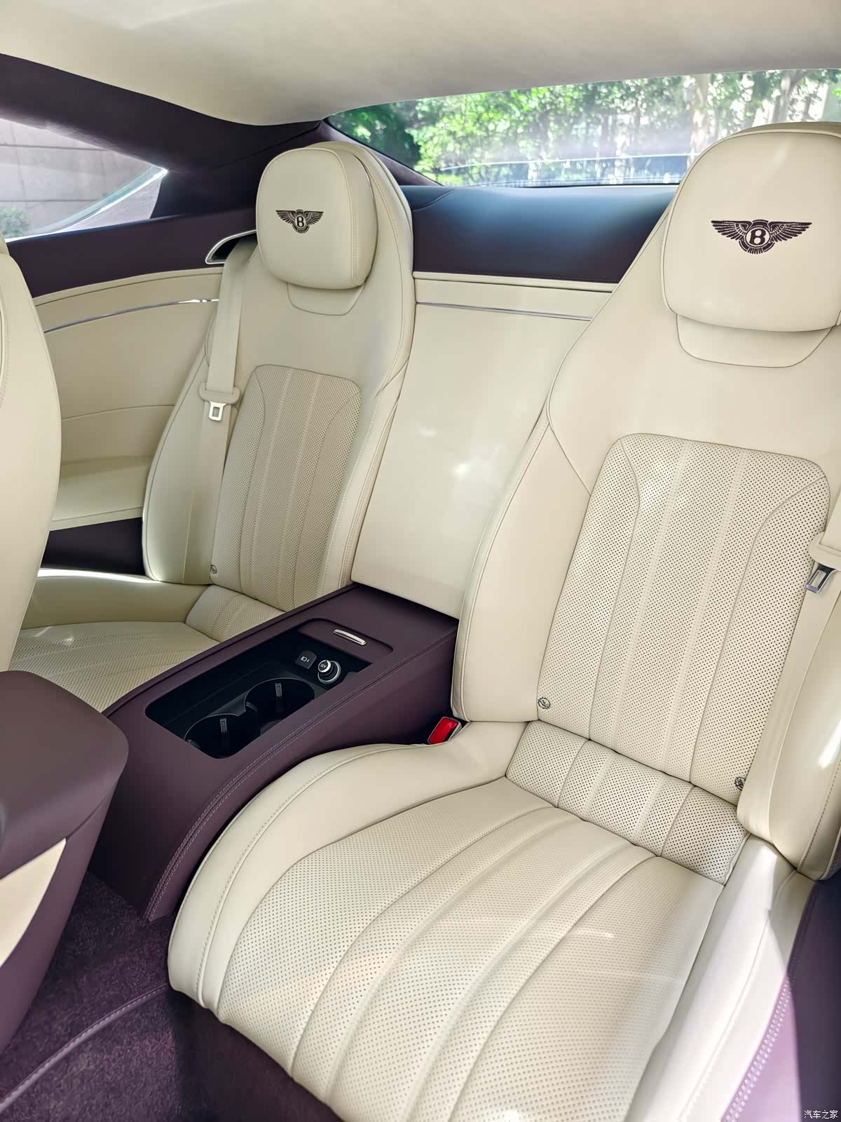 Bentley Continental GT, 2024 8