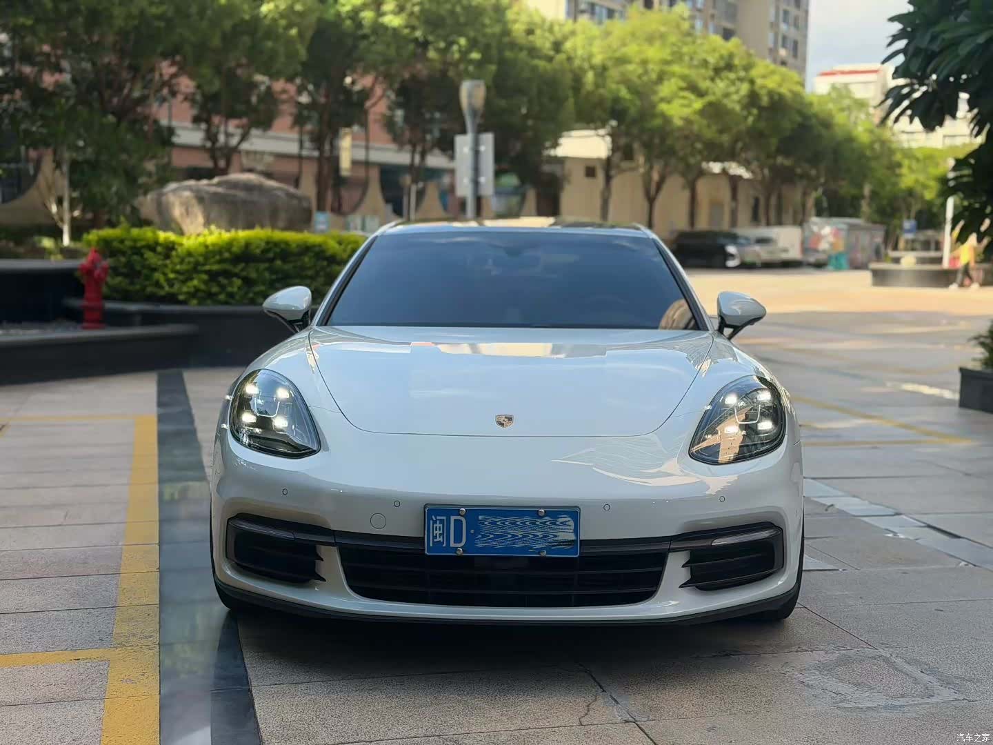 Porsche Panamera, 2017 2