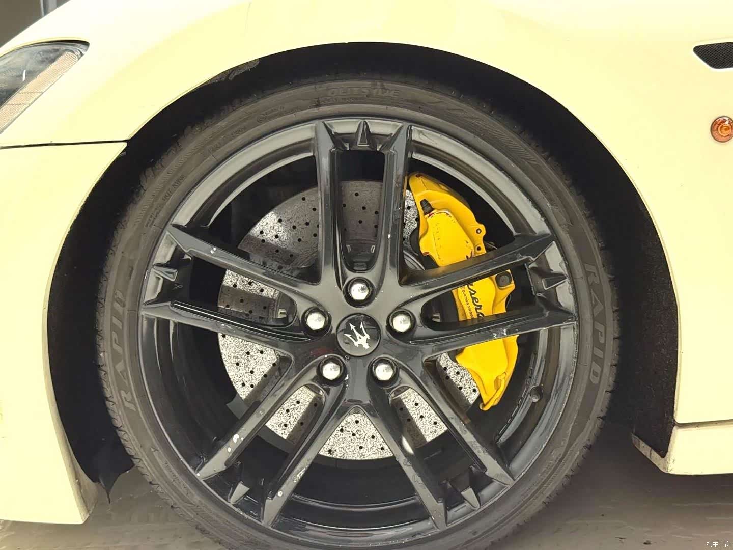 Maserati GranTurismo, 2014 13
