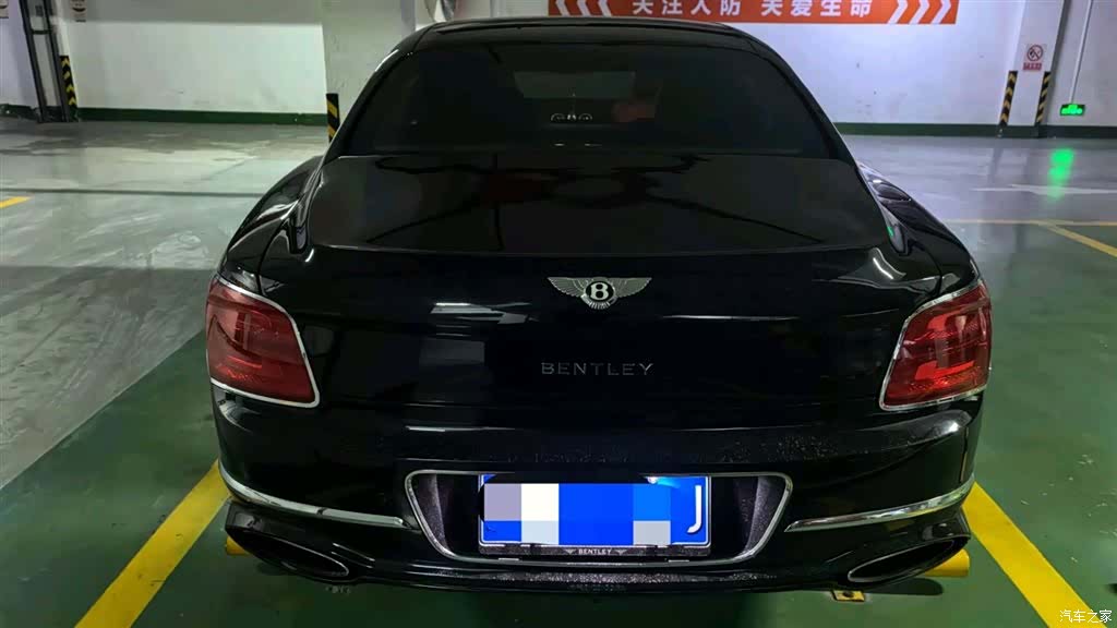 Bentley Flying Spur, 2018 13