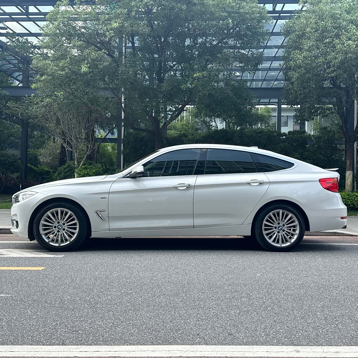 BMW 3 Series, 2015 все фото