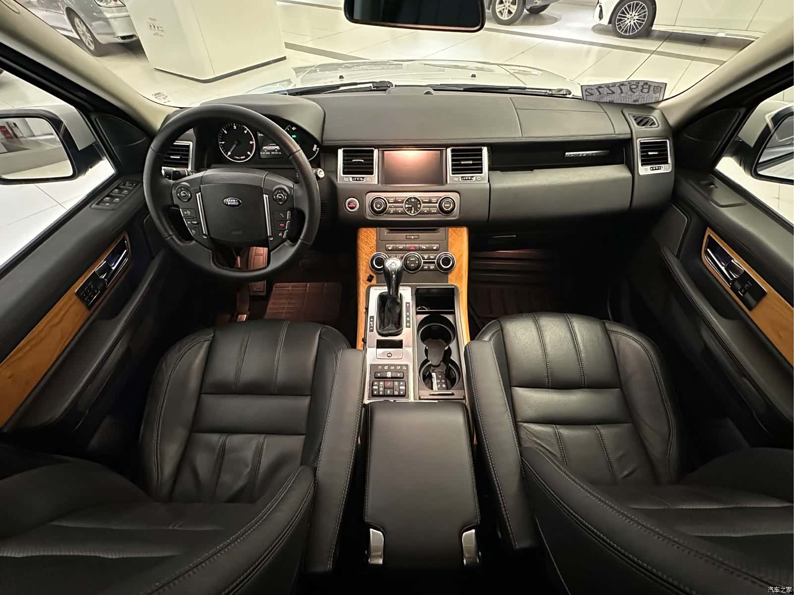 Land Rover Range Rover, 2012 11