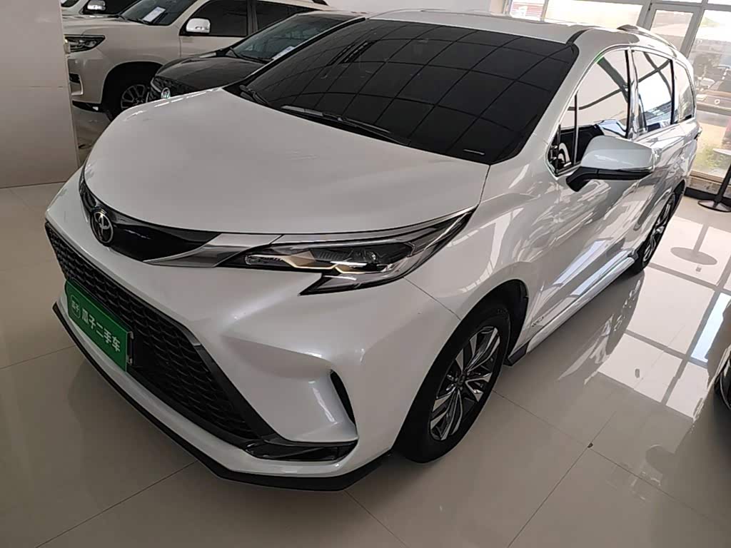 Toyota Granvia 2024 2.5L Luxury