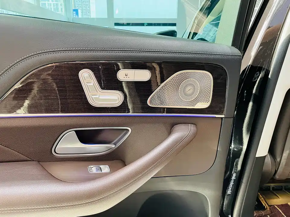 Mercedes-Benz GLS Mercedes-Benz GLS