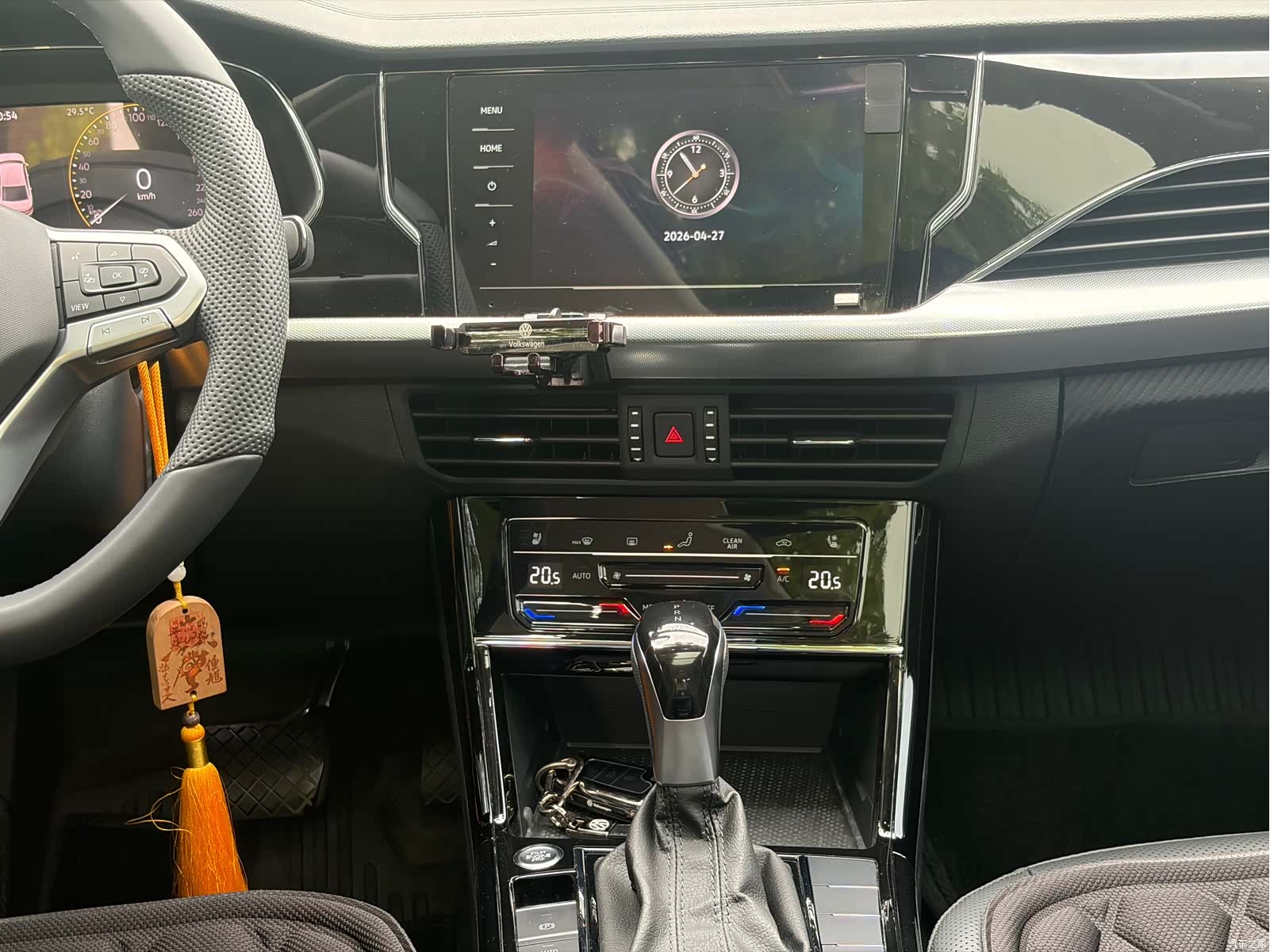 Volkswagen Passat, 2025 17
