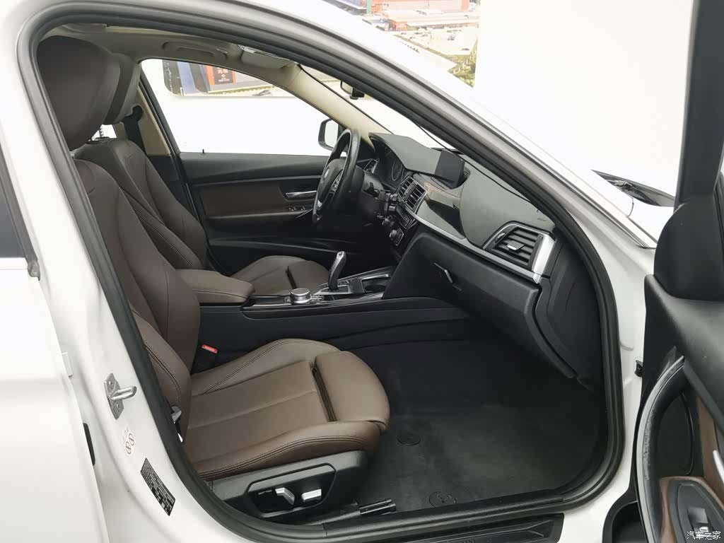 BMW 3 Series, 2018 23