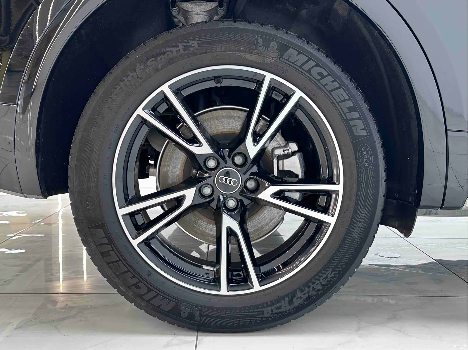 Audi Q5L, 2022 14