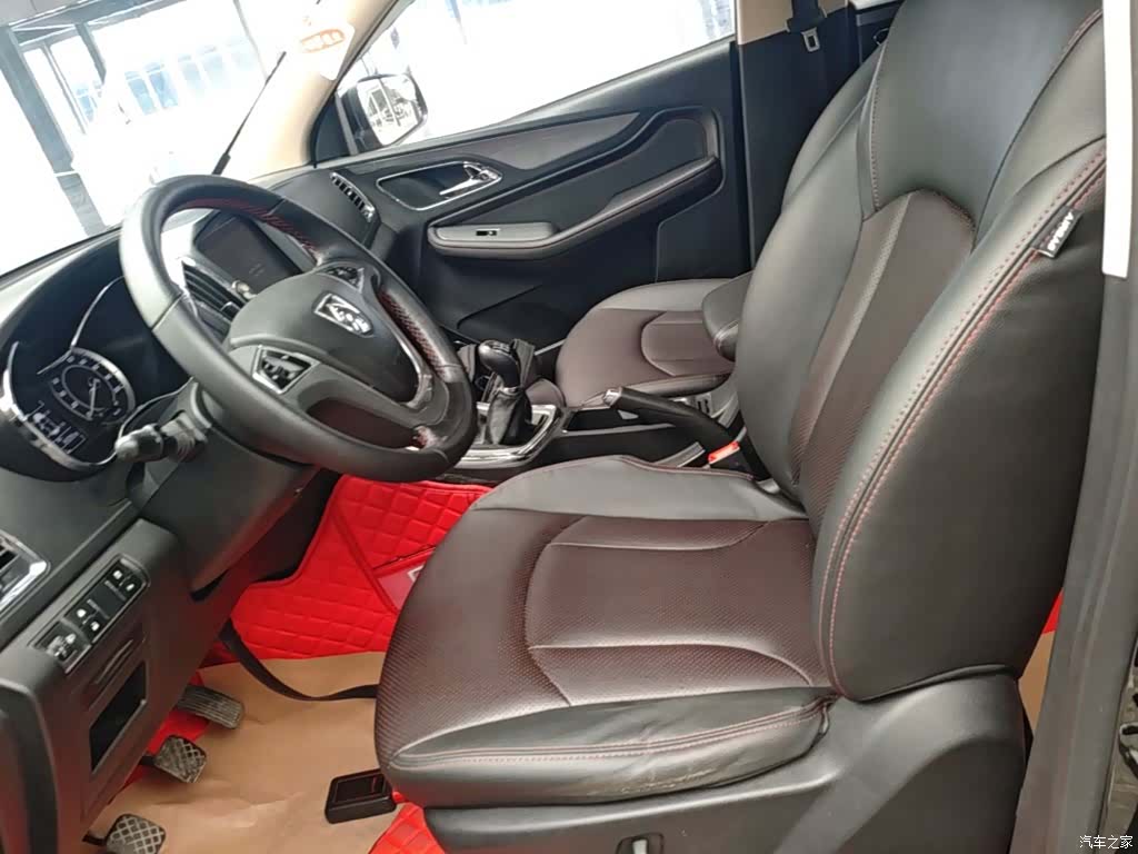 Wuling 560, 2016 15