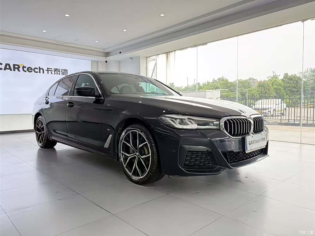 BMW 5 Series, 2022 2