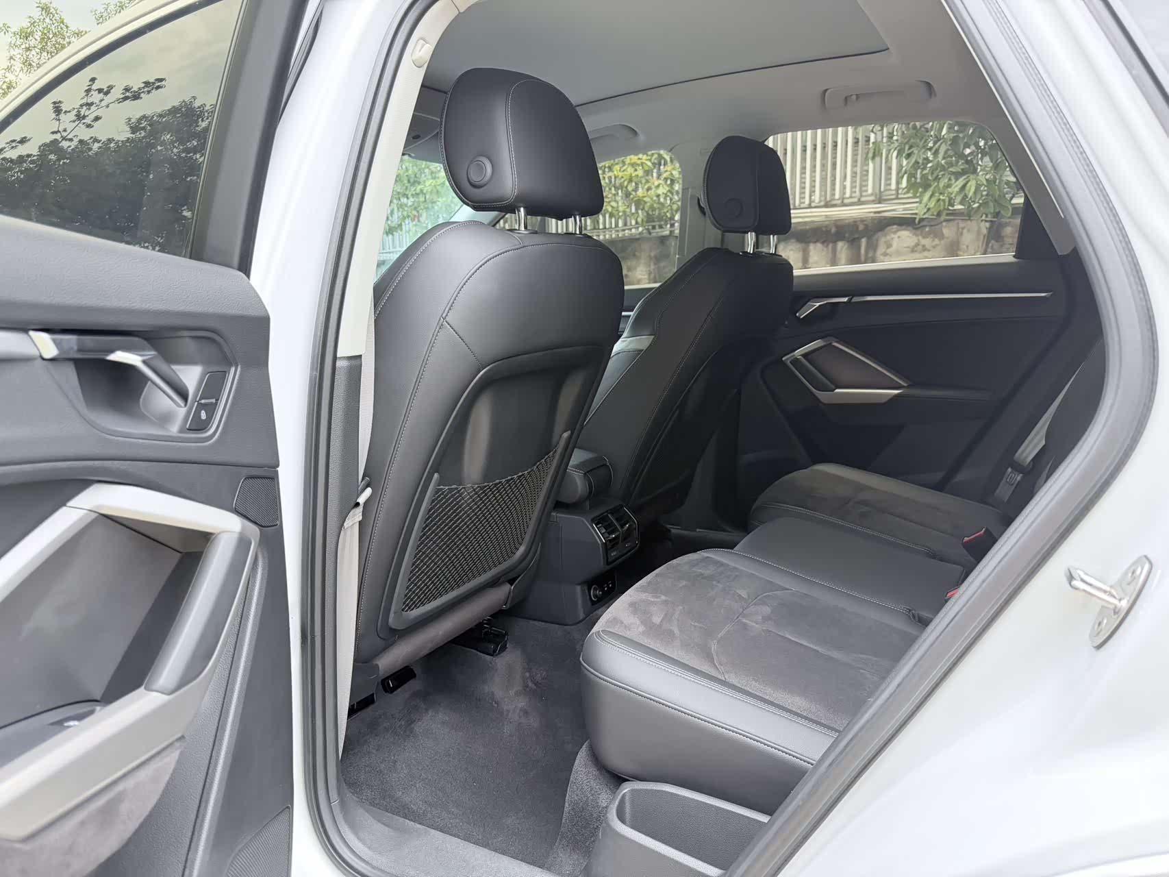 Audi Q3, 2022 8