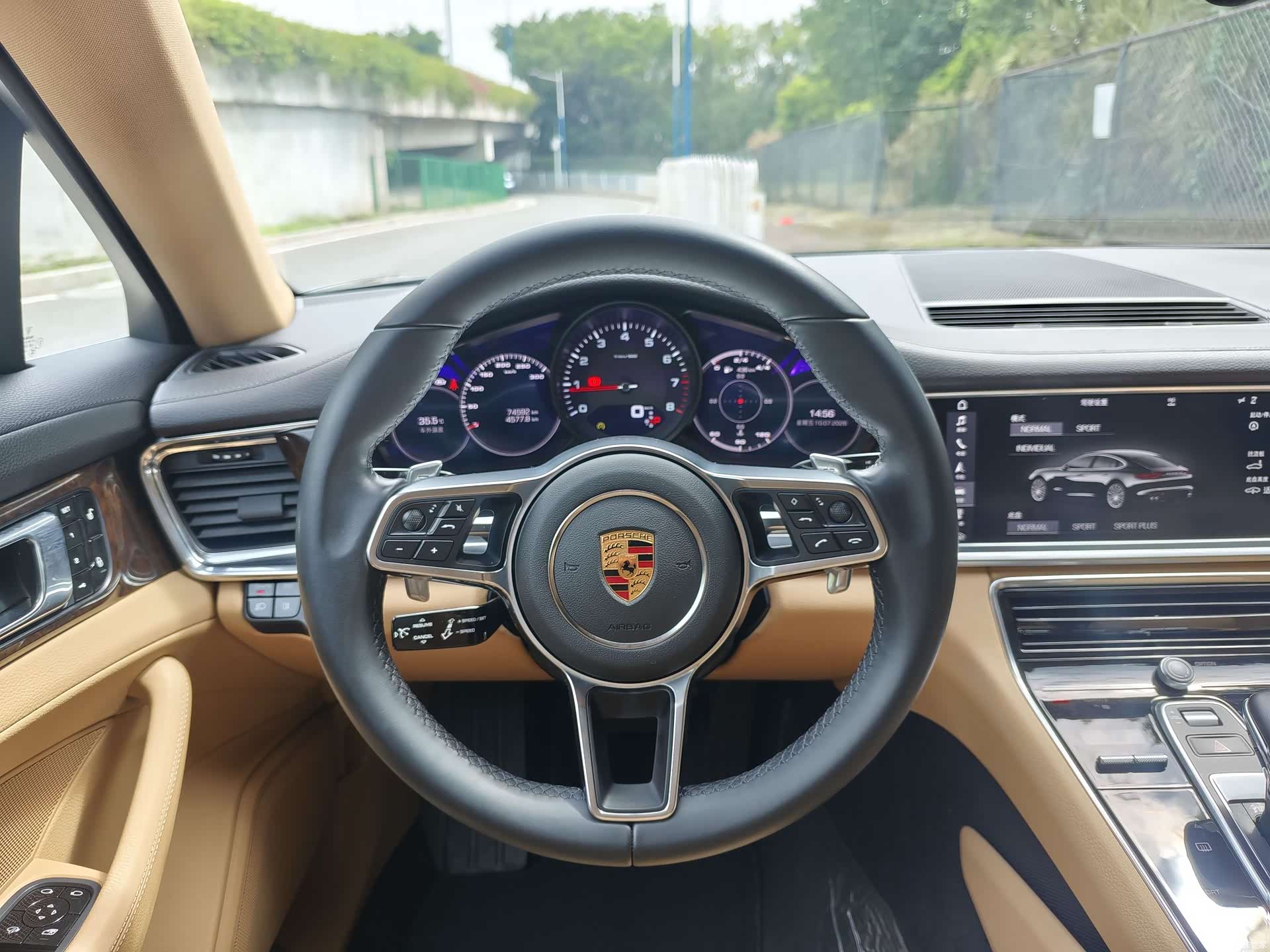 Porsche Panamera, 2017 10