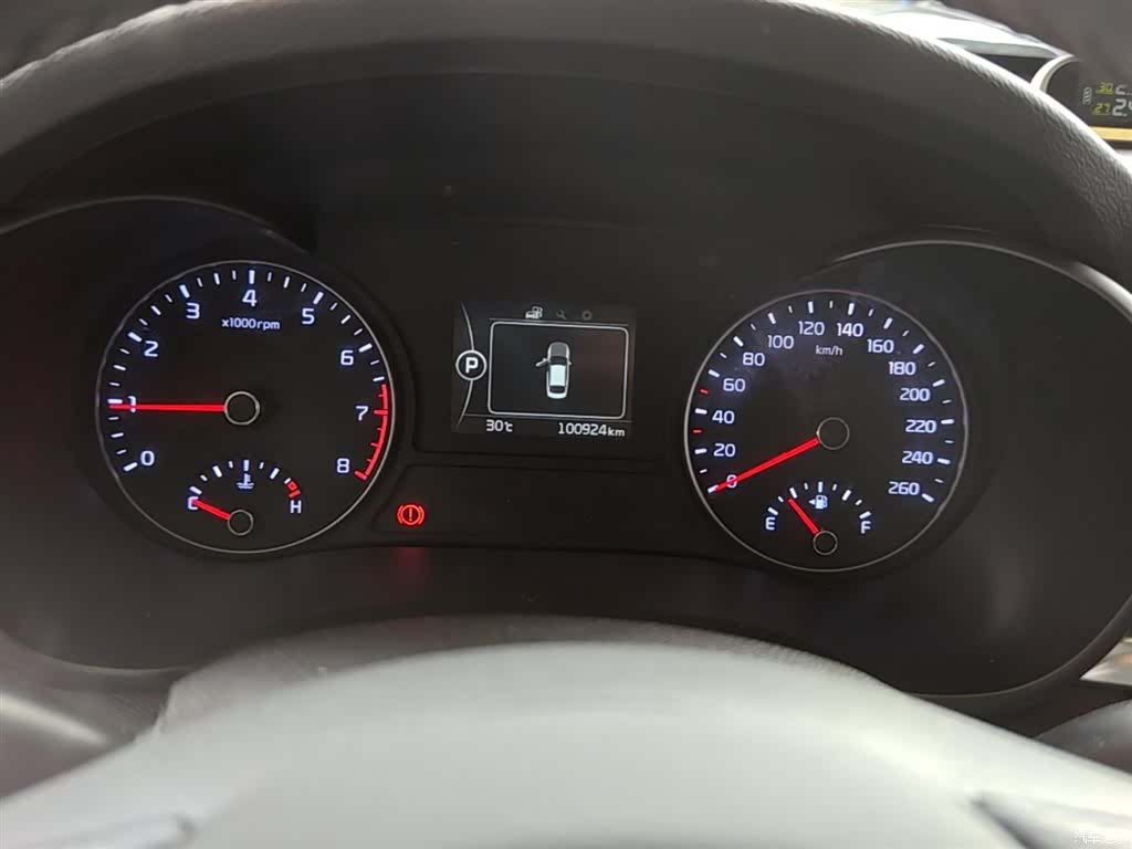 Kia K5, 2017 12