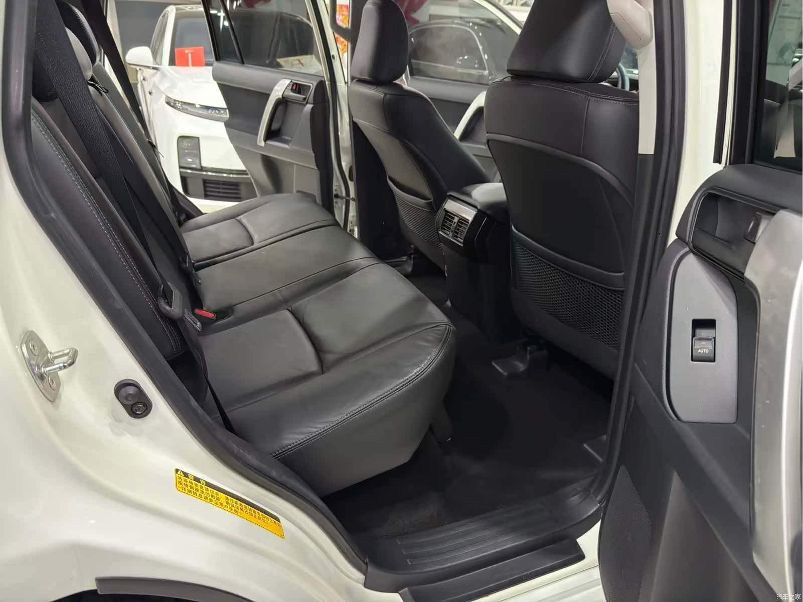 Toyota Prado, 2016 13