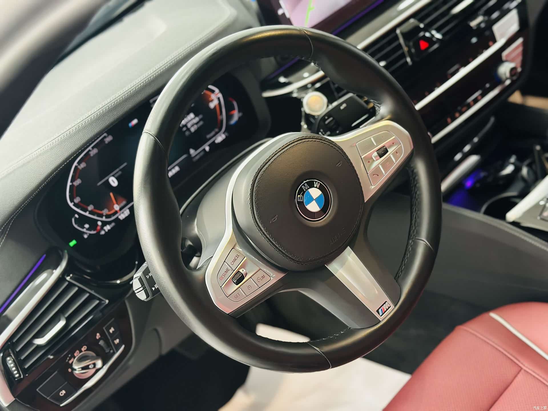 BMW 5 Series, 2023 13