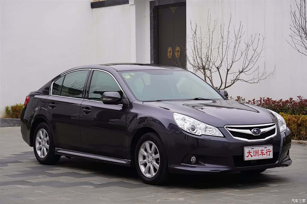 Subaru Legacy, 2011 2