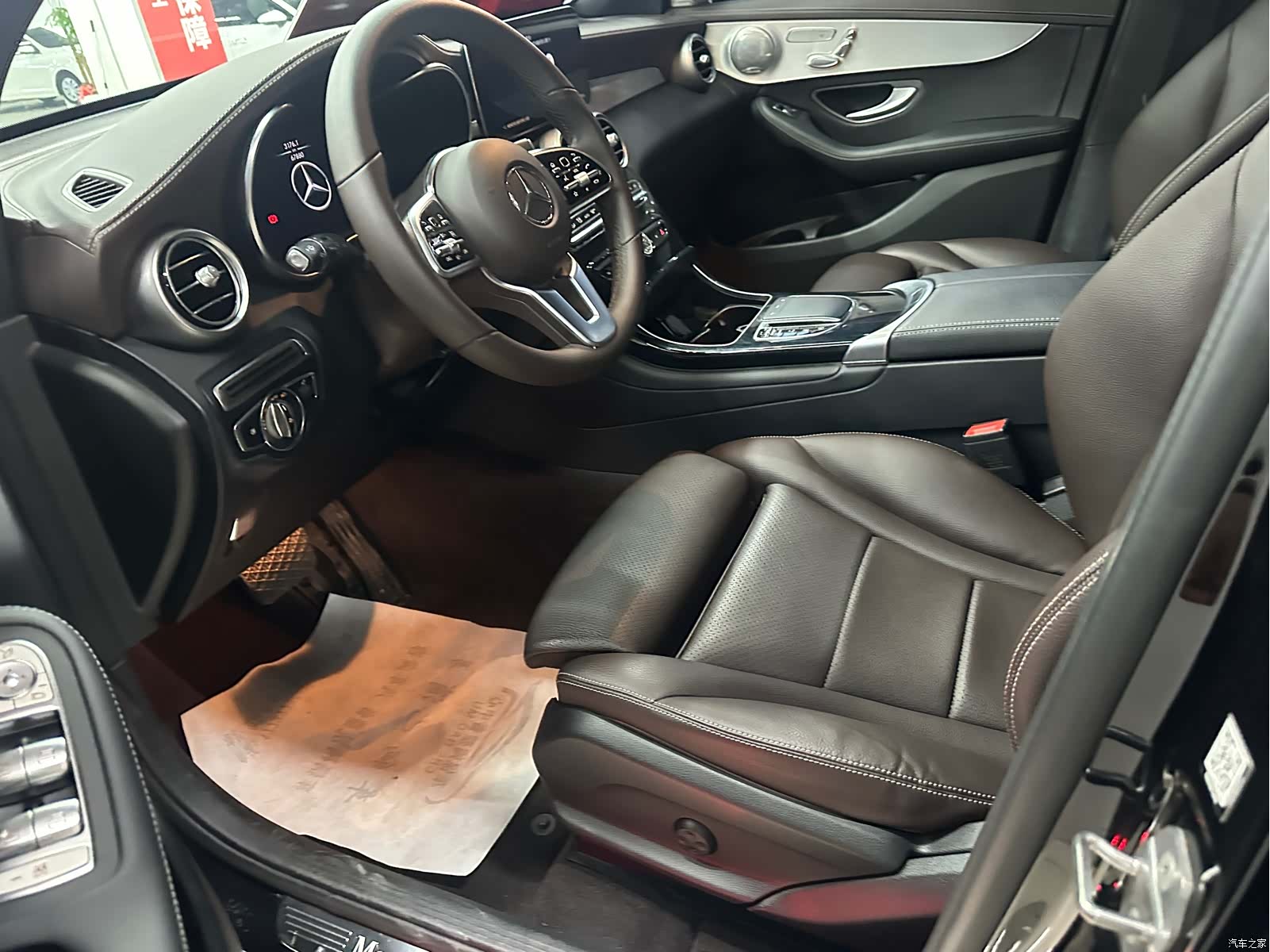 Mercedes-Benz GLC, 2022 16