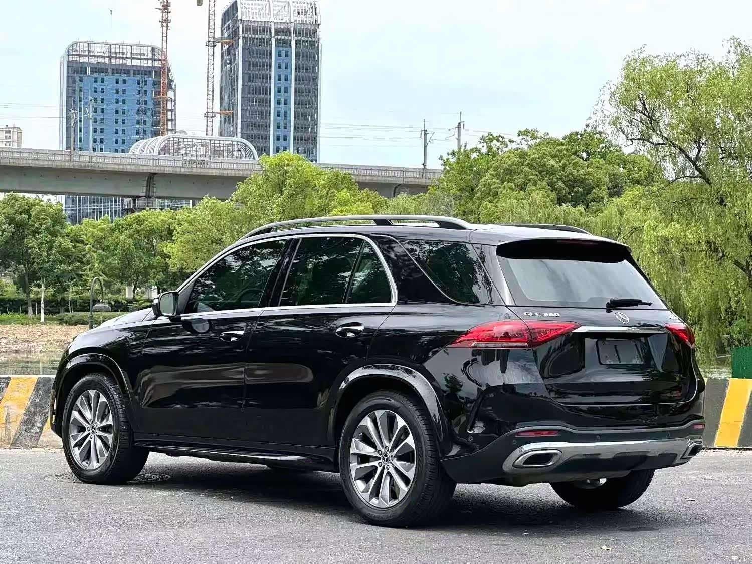Mercedes-Benz GLE, 2022 7