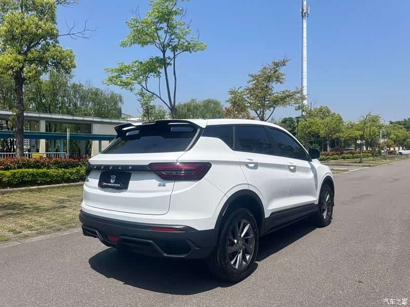 Geely Coolray, 2025 8