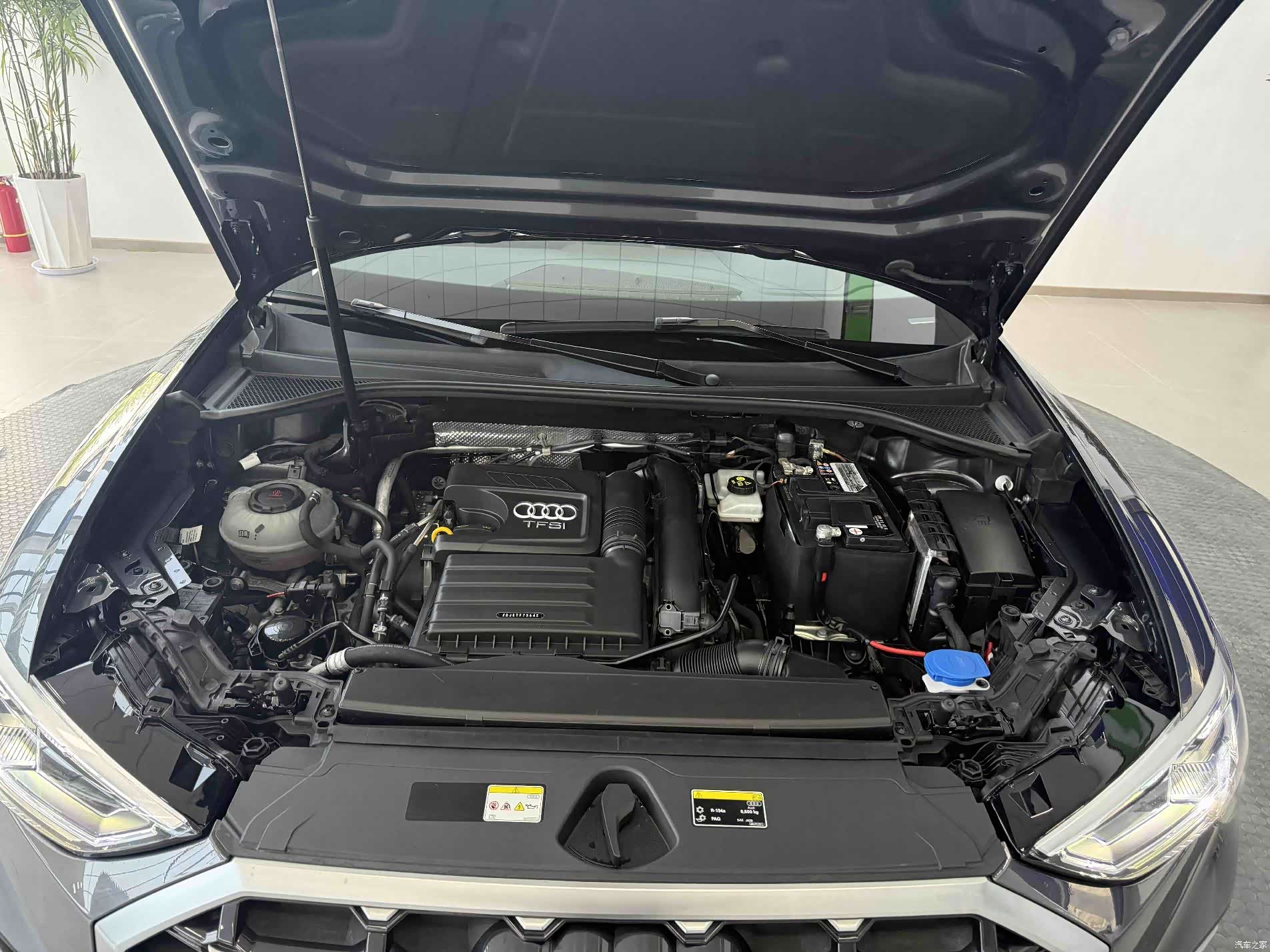 Audi Q3, 2023 24
