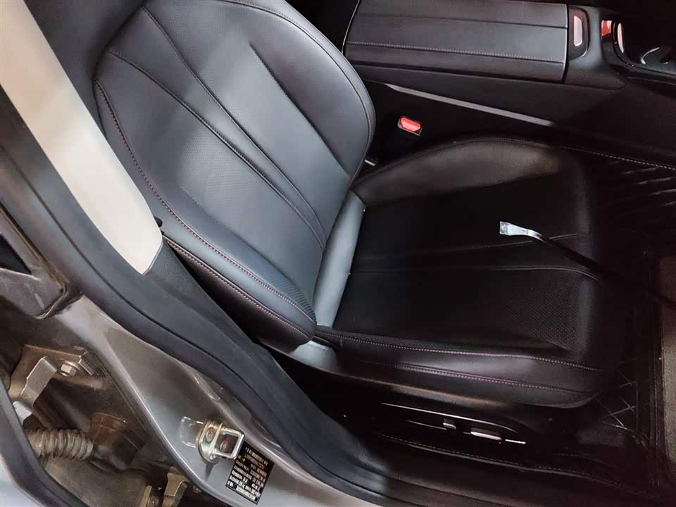 XPENG P7 XPENG P7